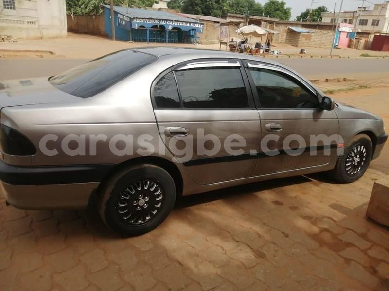 Big with watermark toyota avensis togo lome 6523