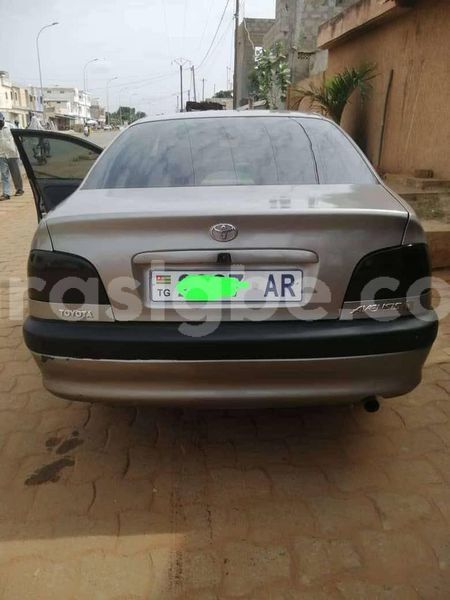 Big with watermark toyota avensis togo lome 6523
