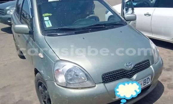 Acheter Occasion Voiture Toyota Yaris Gris à Lomé, Togo Acheter Occasion Voiture Toyota Yaris Gris à Lomé, Togo