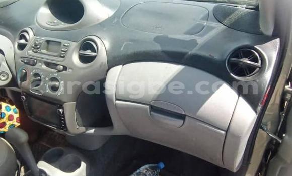 Acheter Occasion Voiture Toyota Yaris Gris à Lomé, Togo Acheter Occasion Voiture Toyota Yaris Gris à Lomé, Togo