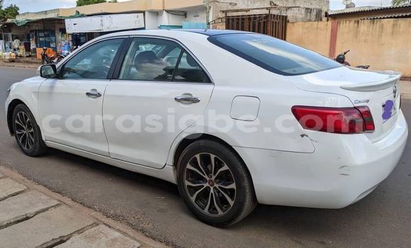 Acheter Occasion Voiture Toyota Camry Blanc à Lomé, Togo Acheter Occasion Voiture Toyota Camry Blanc à Lomé, Togo