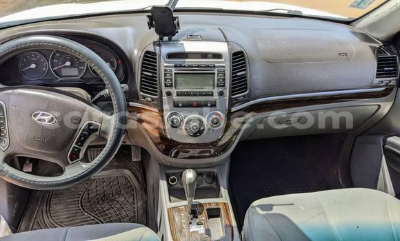 Acheter Occasion Voiture Hyundai Santa Fe Blanc à Lomé, Togo Acheter Occasion Voiture Hyundai Santa Fe Blanc à Lomé, Togo