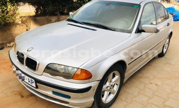Acheter Occasion Voiture BMW E46 Gris à Lomé, Togo Acheter Occasion Voiture BMW E46 Gris à Lomé, Togo