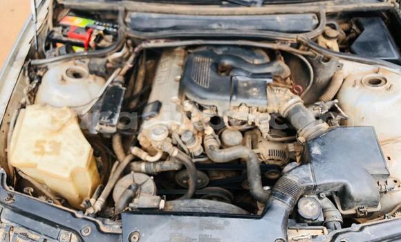 Acheter Occasion Voiture BMW E46 Gris à Lomé, Togo Acheter Occasion Voiture BMW E46 Gris à Lomé, Togo