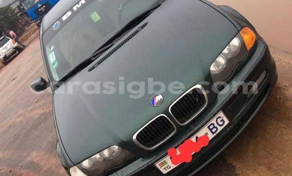 Acheter Occasion Voiture BMW E46 Vert à Lomé, Togo Acheter Occasion Voiture BMW E46 Vert à Lomé, Togo