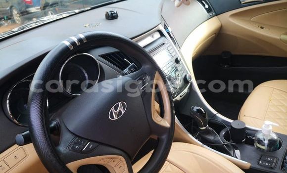 Acheter Occasion Voiture Hyundai Sonata Noir à Lomé, Togo Acheter Occasion Voiture Hyundai Sonata Noir à Lomé, Togo