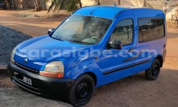 Acheter Occasion Voiture Renault Kangoo Bleu à Lomé, Togo Acheter Occasion Voiture Renault Kangoo Bleu à Lomé, Togo