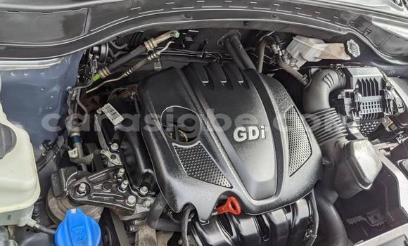 Buy Used Hyundai Santa Fe Blue Car in Lome in Togo Buy Used Hyundai Santa Fe Blue Car in Lome in Togo