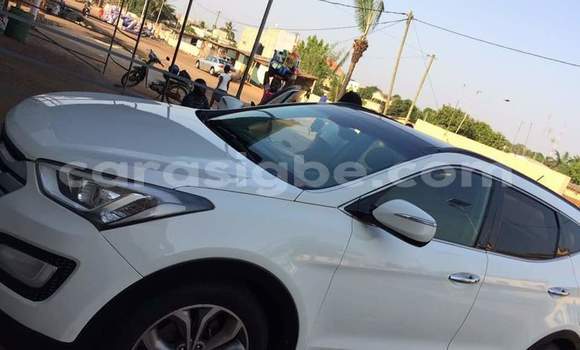 Buy Used Hyundai Santa Fe Black Car in Lome in Togo Buy Used Hyundai Santa Fe Black Car in Lome in Togo