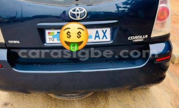 Buy Used Toyota Corolla Verso Blue Car in Lome in Togo Buy Used Toyota Corolla Verso Blue Car in Lome in Togo