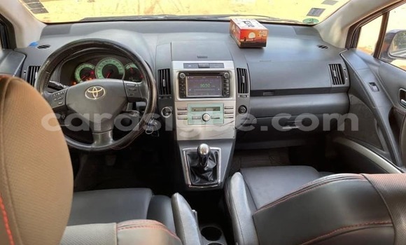 Buy Used Toyota Corolla Verso Blue Car in Lome in Togo Buy Used Toyota Corolla Verso Blue Car in Lome in Togo