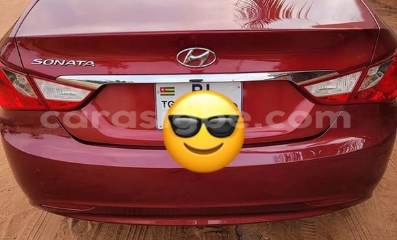 Buy Used Hyundai Sonata Red Car in Lome in Togo Buy Used Hyundai Sonata Red Car in Lome in Togo