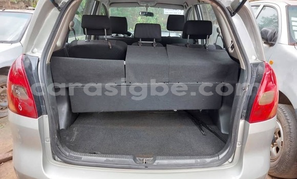 Buy Used Toyota Corolla Verso Silver Car in Lome in Togo Buy Used Toyota Corolla Verso Silver Car in Lome in Togo