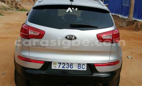 Buy Used Kia Sportage Silver Car in Lome in Togo Buy Used Kia Sportage Silver Car in Lome in Togo