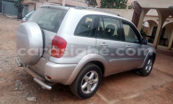 Buy Used Toyota RAV4 Silver Car in Lome in Togo Buy Used Toyota RAV4 Silver Car in Lome in Togo