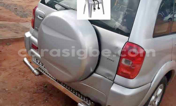 Buy Used Toyota RAV4 Silver Car in Lome in Togo Buy Used Toyota RAV4 Silver Car in Lome in Togo
