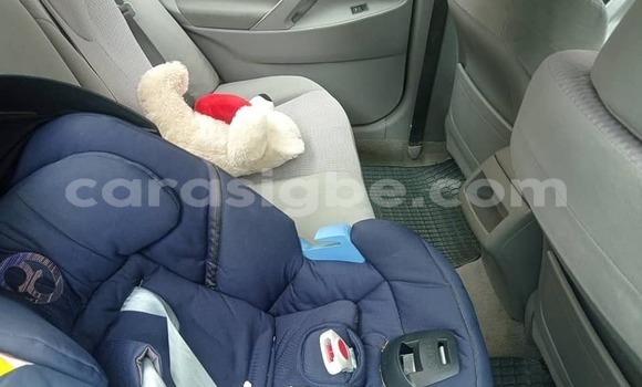 Buy Used Toyota Camry White Car in Lome in Togo Buy Used Toyota Camry White Car in Lome in Togo