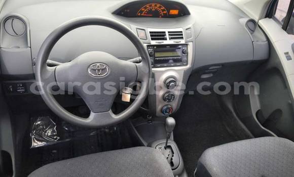 Buy Import Toyota Yaris Blue Car in Bé in Togo Buy Import Toyota Yaris Blue Car in Bé in Togo