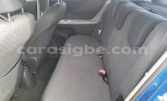 Buy Import Toyota Yaris Blue Car in Bé in Togo Buy Import Toyota Yaris Blue Car in Bé in Togo