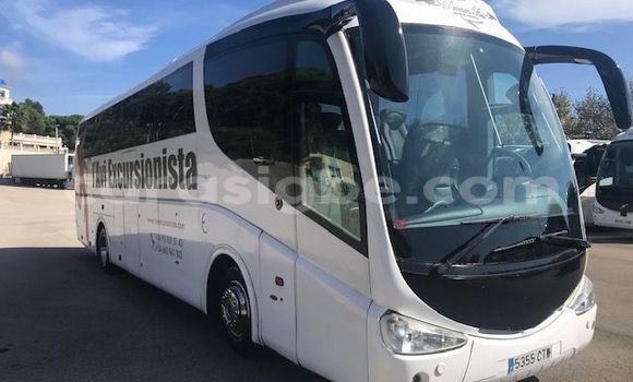 Acheter Import Utilitaire Scania 124 400 Blanc à Dapaong, Togo Acheter Import Utilitaire Scania 124 400 Blanc à Dapaong, Togo