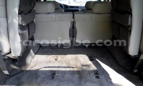 Acheter Occasion Voiture Toyota Land Cruiser Gris à Bassar, Togo Acheter Occasion Voiture Toyota Land Cruiser Gris à Bassar, Togo