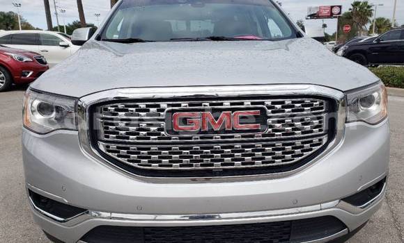 Acheter Import Voiture GMC Acadia Gris à Kara, Togo