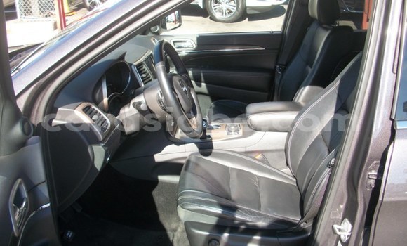 Acheter Import Voiture Jeep Grand Cherokee Gris à Palimé, Togo Acheter Import Voiture Jeep Grand Cherokee Gris à Palimé, Togo