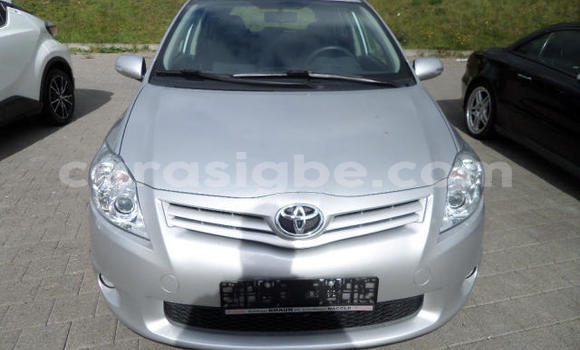 Acheter Import Voiture Toyota Auris Gris à Lomé, Maritime Acheter Import Voiture Toyota Auris Gris à Lomé, Maritime