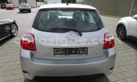 Acheter Import Voiture Toyota Auris Gris à Lomé, Maritime Acheter Import Voiture Toyota Auris Gris à Lomé, Maritime