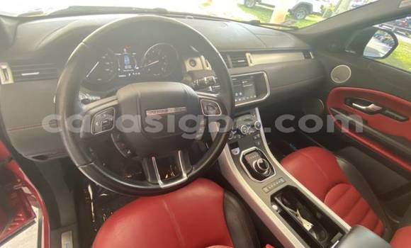 Acheter Import Voiture Land Rover Range Rover Evoque Rouge à Sansanné–Mango, Togo Acheter Import Voiture Land Rover Range Rover Evoque Rouge à Sansanné–Mango, Togo