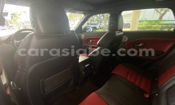 Acheter Import Voiture Land Rover Range Rover Evoque Rouge à Sansanné–Mango, Togo Acheter Import Voiture Land Rover Range Rover Evoque Rouge à Sansanné–Mango, Togo