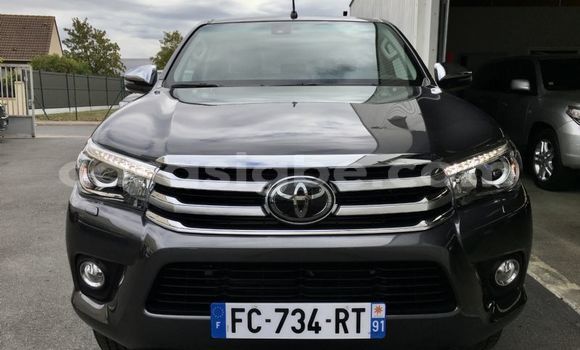 Acheter Import Voiture Toyota Hilux Gris à Lomé, Maritime Acheter Import Voiture Toyota Hilux Gris à Lomé, Maritime
