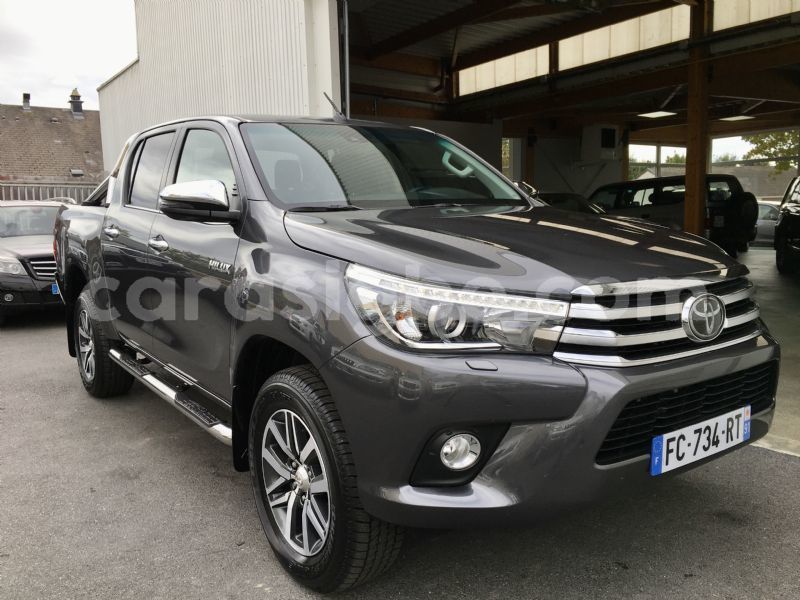 Big with watermark toyota hilux maritime lome 6657