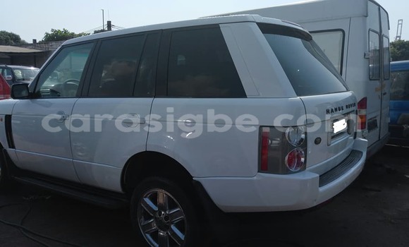 Buy Used Land Rover Range Rover Vogue White Car in Lome in Togo Buy Used Land Rover Range Rover Vogue White Car in Lome in Togo