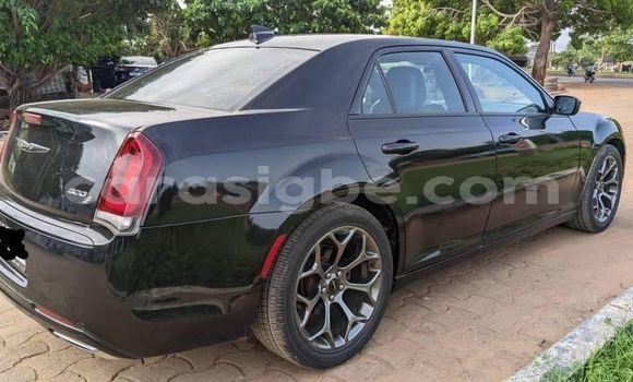 Acheter Occasion Voiture Chrysler 300 Noir à Lomé, Togo Acheter Occasion Voiture Chrysler 300 Noir à Lomé, Togo