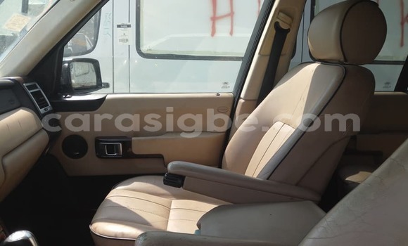 Buy Used Land Rover Range Rover Vogue White Car in Lome in Togo Buy Used Land Rover Range Rover Vogue White Car in Lome in Togo