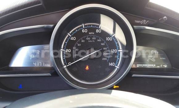 Acheter Import Voiture Toyota Yaris Blanc à Lomé, Togo Acheter Import Voiture Toyota Yaris Blanc à Lomé, Togo