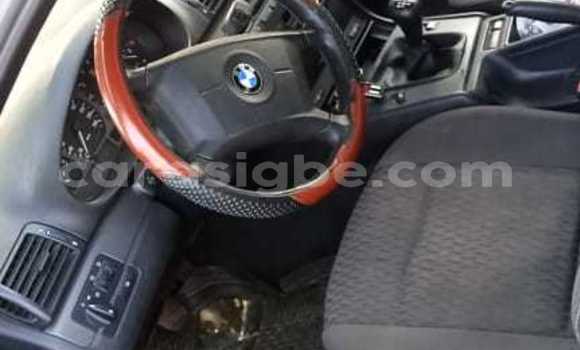 Buy Used BMW 3–Series Silver Car in Lome in Togo Buy Used BMW 3–Series Silver Car in Lome in Togo