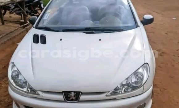 Acheter Occasion Voiture Peugeot 206 Blanc à Lomé, Maritime Acheter Occasion Voiture Peugeot 206 Blanc à Lomé, Maritime
