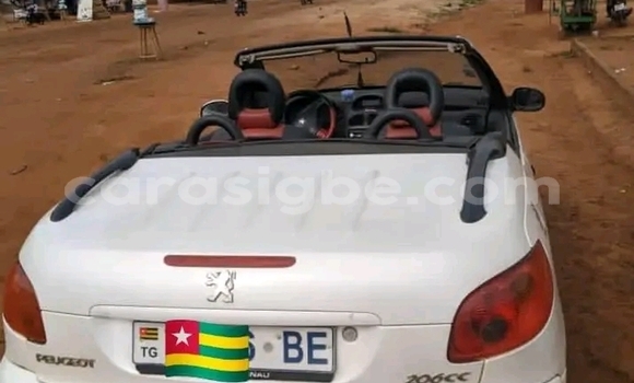 Acheter Occasion Voiture Peugeot 206 Blanc à Lomé, Maritime Acheter Occasion Voiture Peugeot 206 Blanc à Lomé, Maritime