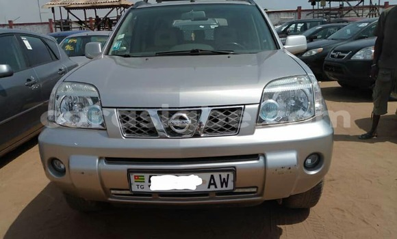 Buy Used Nissan X–Trail Silver Car in Lome in Togo Buy Used Nissan X–Trail Silver Car in Lome in Togo