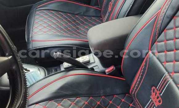 Buy Used Toyota Avensis Blue Car in Lome in Togo Buy Used Toyota Avensis Blue Car in Lome in Togo