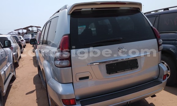 Buy Used Toyota Land Cruiser Prado Silver Car in Lome in Togo Buy Used Toyota Land Cruiser Prado Silver Car in Lome in Togo