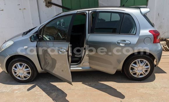 Buy Used Toyota Yaris Silver Car in Lome in Togo Buy Used Toyota Yaris Silver Car in Lome in Togo