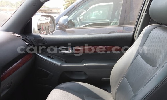 Buy Used Toyota Land Cruiser Prado Silver Car in Lome in Togo Buy Used Toyota Land Cruiser Prado Silver Car in Lome in Togo