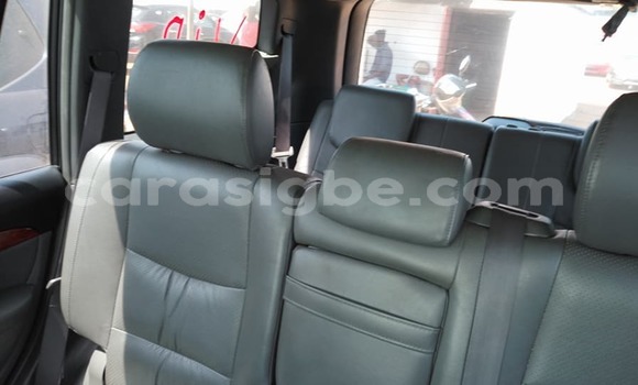 Buy Used Toyota Land Cruiser Prado Silver Car in Lome in Togo Buy Used Toyota Land Cruiser Prado Silver Car in Lome in Togo
