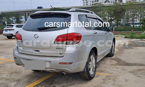 Acheter Occasion Voiture Haval H6 Gris à Lomé, Togo Acheter Occasion Voiture Haval H6 Gris à Lomé, Togo