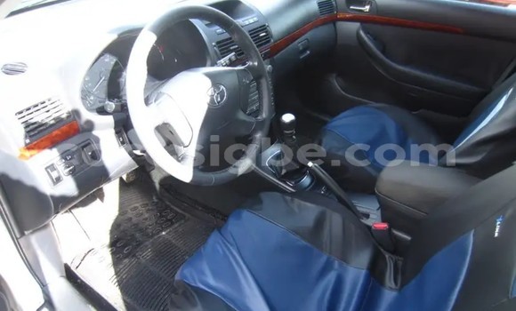 Acheter Occasion Voiture Toyota Avensis Gris à Lomé, Togo Acheter Occasion Voiture Toyota Avensis Gris à Lomé, Togo