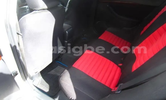 Acheter Occasion Voiture Toyota Avensis Gris à Lomé, Togo Acheter Occasion Voiture Toyota Avensis Gris à Lomé, Togo