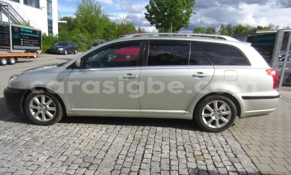 Acheter Occasion Voiture Toyota Avensis Gris à Lomé, Togo Acheter Occasion Voiture Toyota Avensis Gris à Lomé, Togo